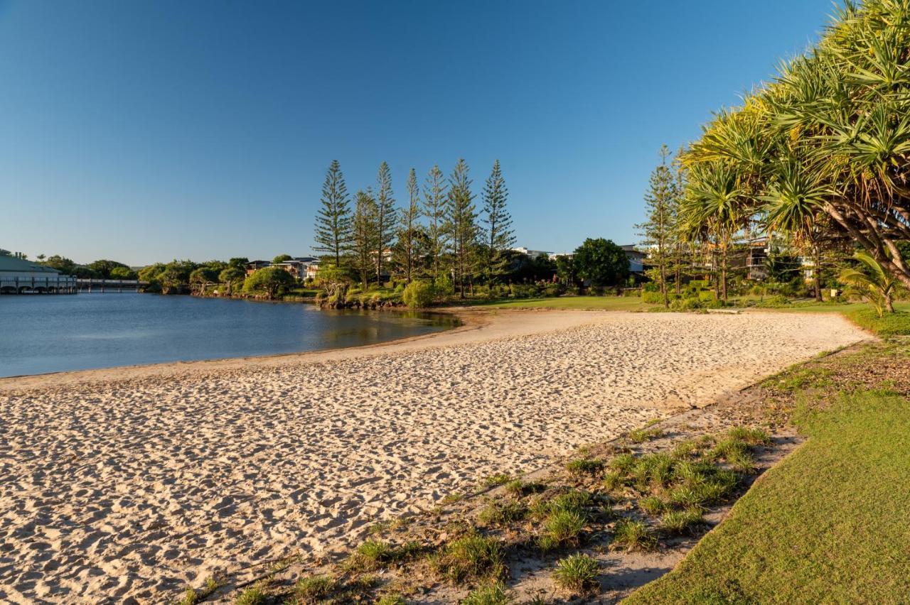 The Sebel 4* Twin Waters